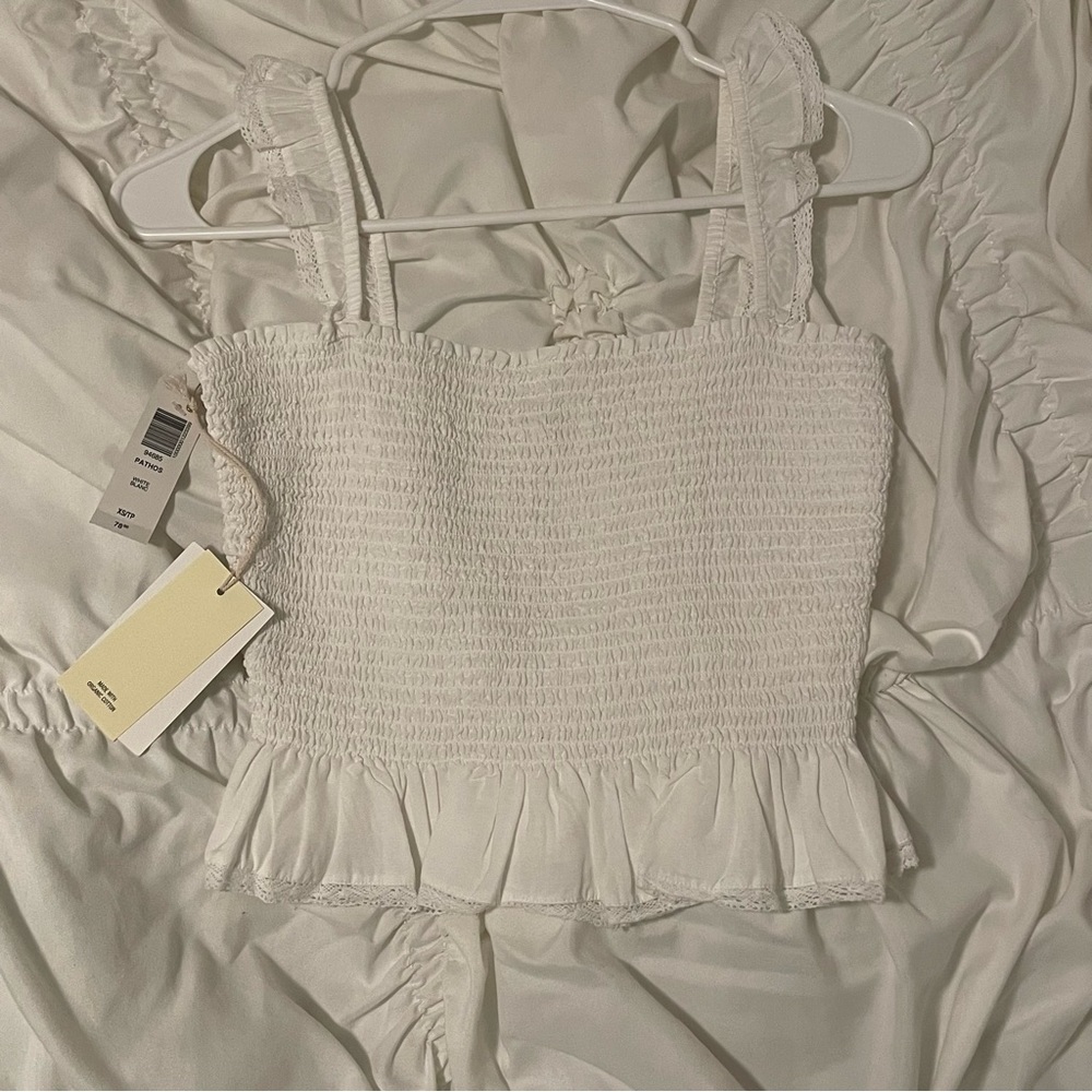 BNWT Aritzia Wilfred ruched patios top